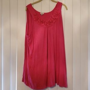EUC women's sz 26/28 Pink tank by Avenue